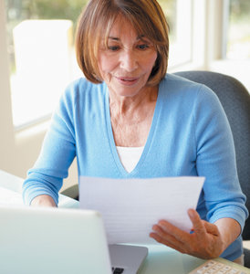 office lady - Copyright – Stock Photo / Register Mark