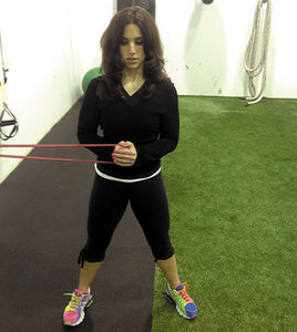 pallof press - Copyright – Stock Photo / Register Mark